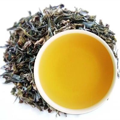 چای سبز باعث کاهش خطر ایجاد و پیشروی دیابت نوع ۲ و بیماری های قلبی می‌شود. 